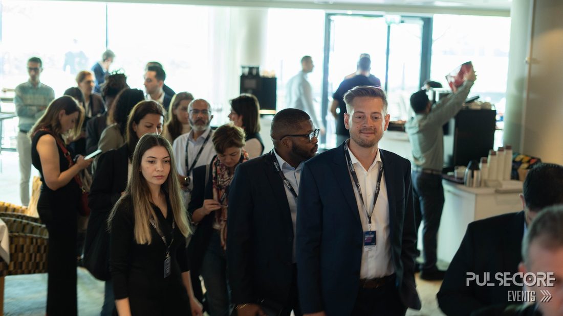 Photograph from a previous edition of the Excellence in Digital Banking International Summit (3 of 3)